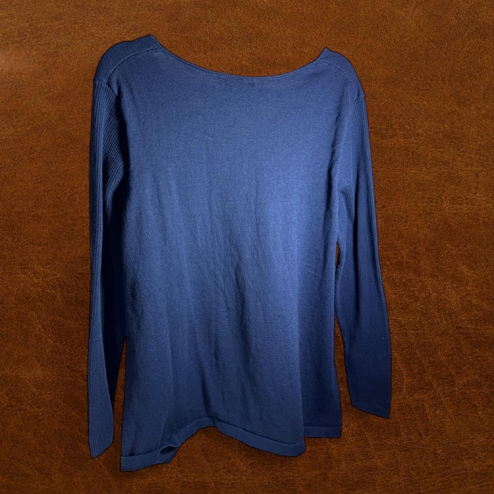 Kim Rogers Tshirt - Picture 4 of 5